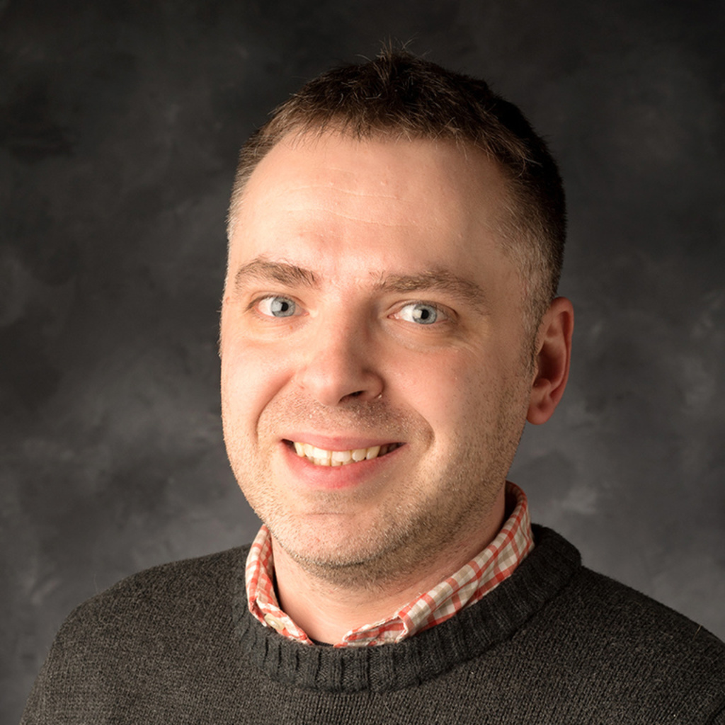 Octav Chipara headshot